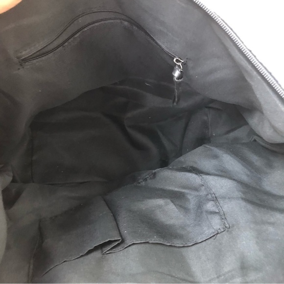 Botkier New York - Black Zip Tote - Picture 10 of 10